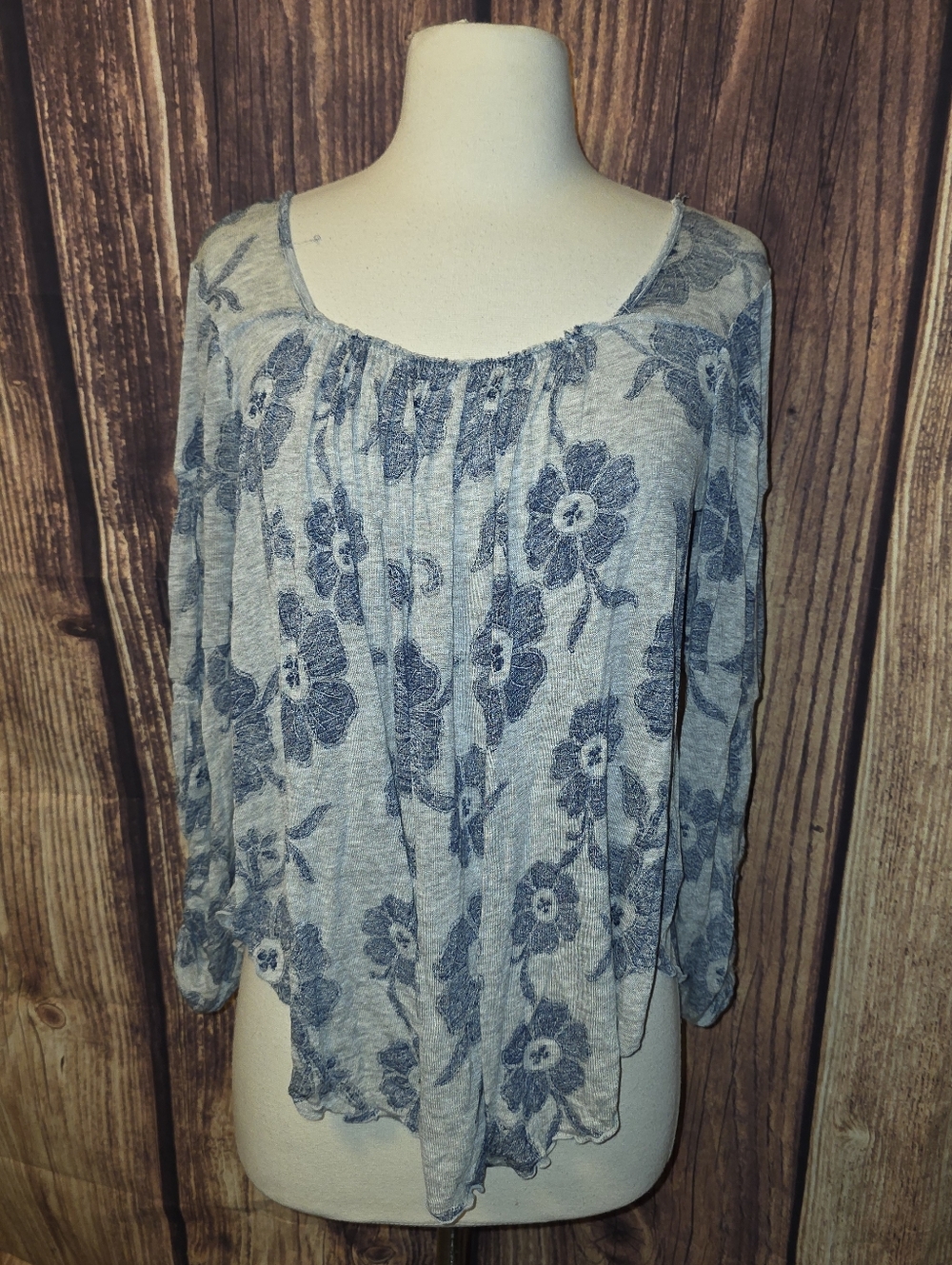 Free People Zoe Printed Blouse Size XS Gray/Blue - Picture 3 of 10